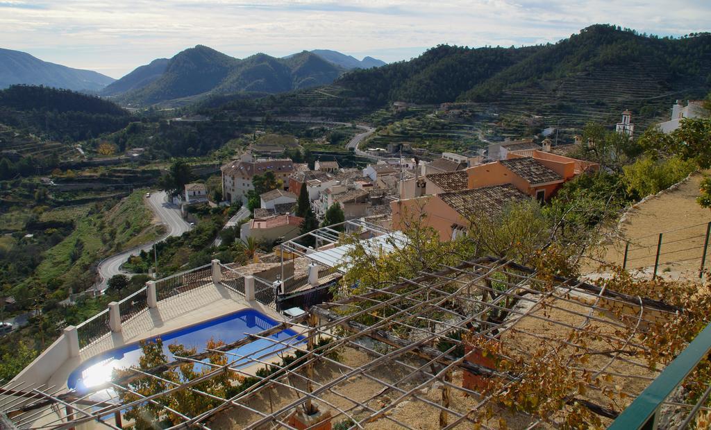 Alojamientos Turisticos Isa I Toni Sella Dış mekan fotoğraf